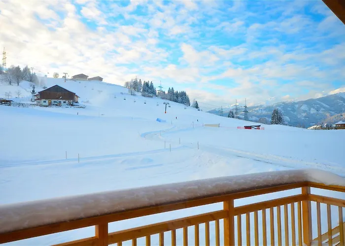 Semesterbostad Ski-in Ski-out Maiskogel 